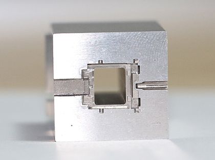 Forma alkatrészek Forma alkatrészek