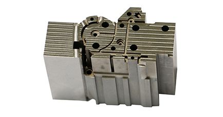 Tartalék formaelemek és betétek